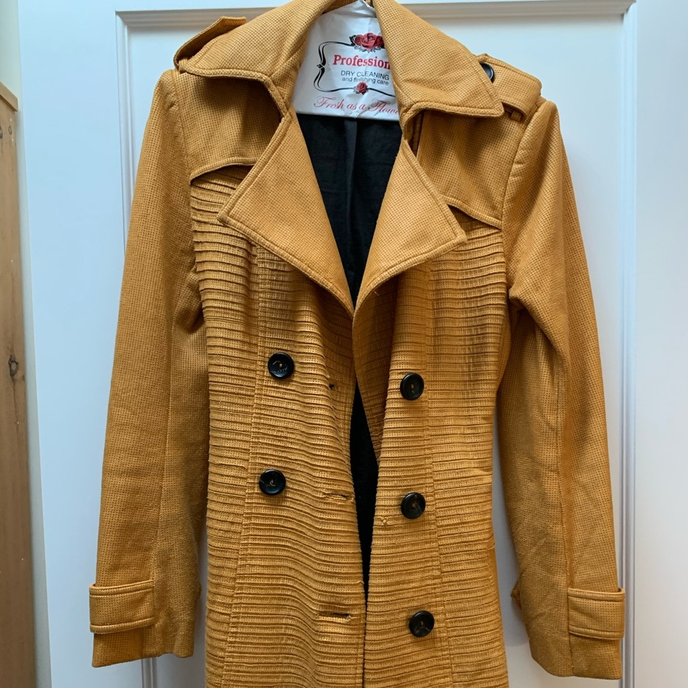 Trench coat